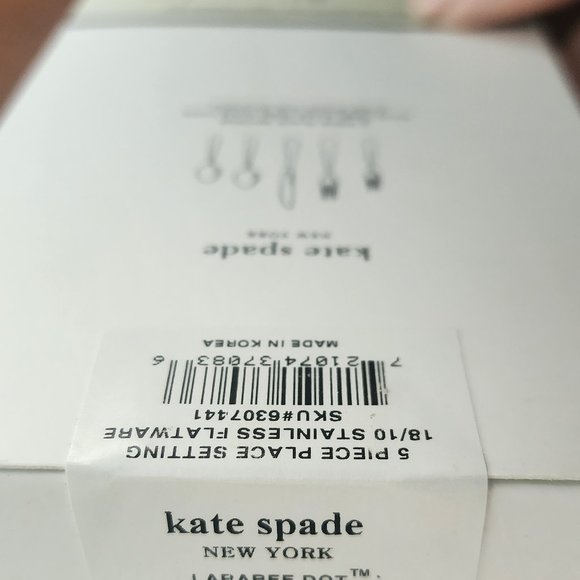Kate Spade Larabee Dot Stainless Steel 5 piece Flatware Set (4 sets= 20 pieces) - Picture 9 of 9